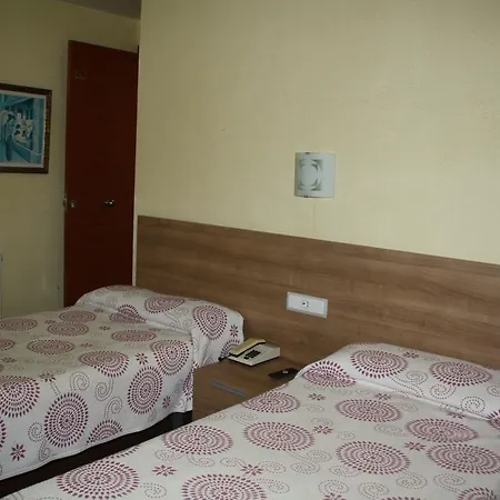 La Masia Hotell Portbou